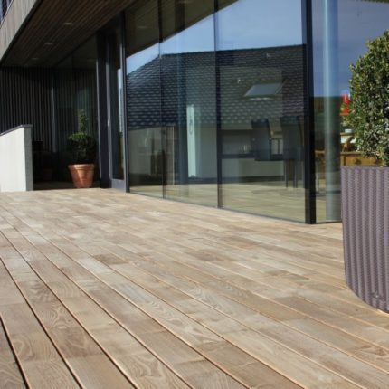 Oak Decking boards Smooth finish A Grade - 22mm x 95mm